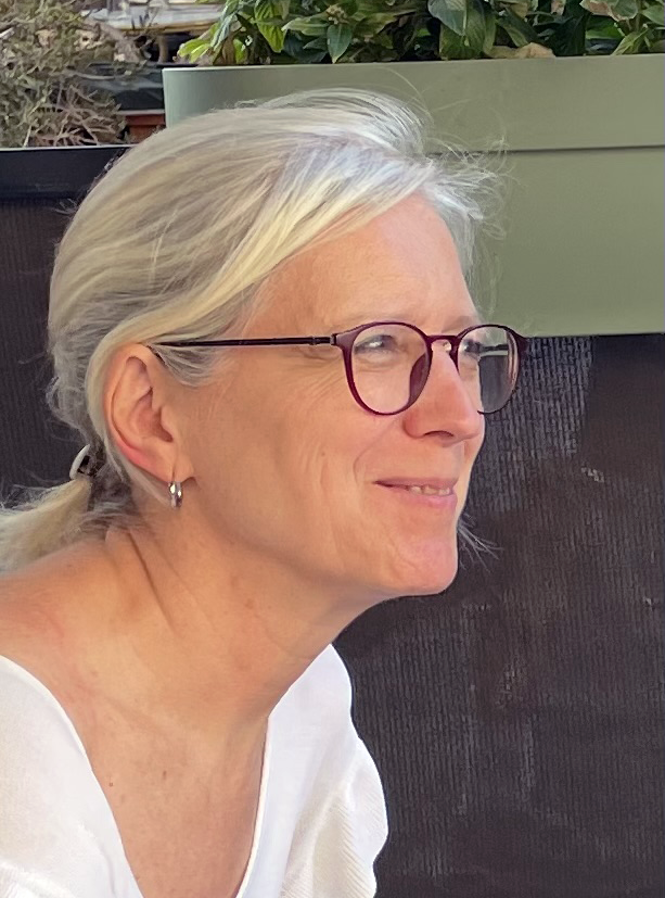 Isabelle TROMME, Onco-dermatologue – Instructrice MBSR certifiée par l’ULB